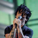 Photo: Billie Joe Armstrong, Green Day Frontman, Kicked Off Southwest Flight For Baggy Pants