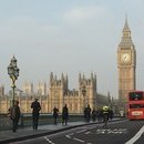 Photo: Police foil London Underground bomb plot